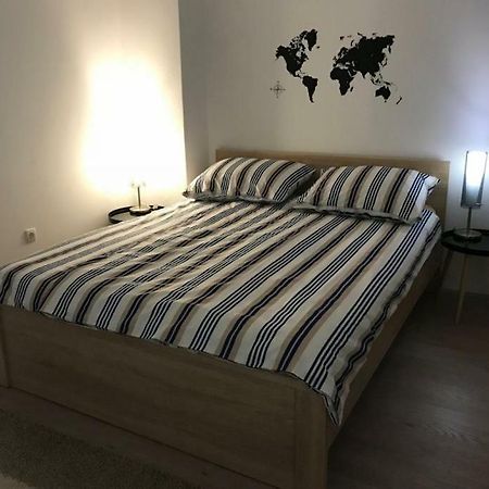 Appartement Orhideja Osijek Extérieur photo