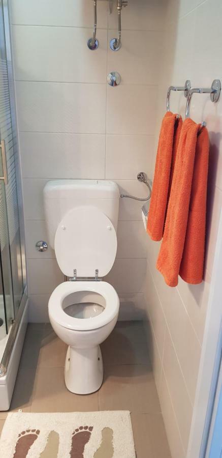 Appartement Orhideja Osijek Extérieur photo
